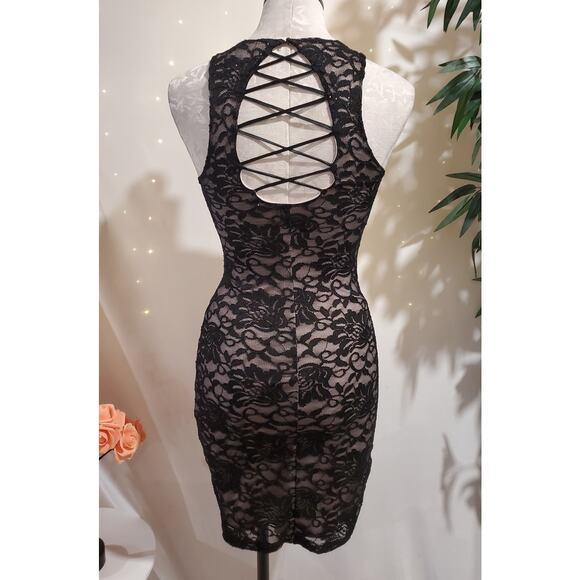 Vtg My Michelle Lace Sparkle Sheer Overlay Open Back Bodycon Dress 3 Y2K Black - Picture 2 of 14